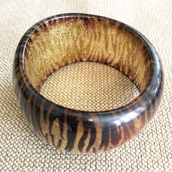 Cheetah Print Bangle Cuff - Picture 5 of 6